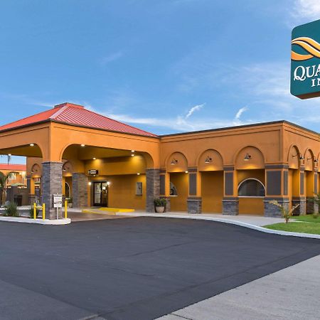 Quality Inn Redding Near I-5 Esterno foto