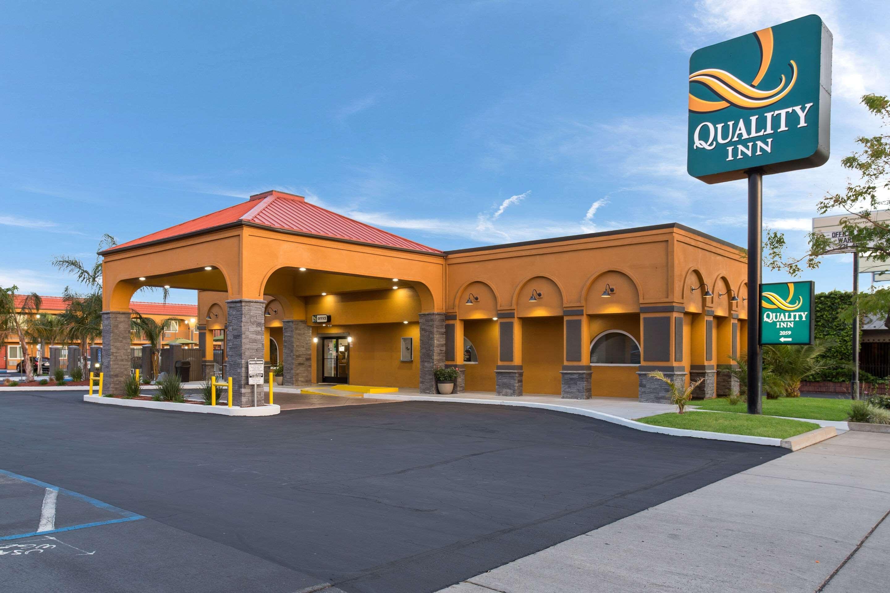 Quality Inn Redding Near I-5 Esterno foto