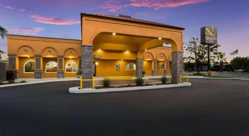 Quality Inn Redding Near I-5 Esterno foto